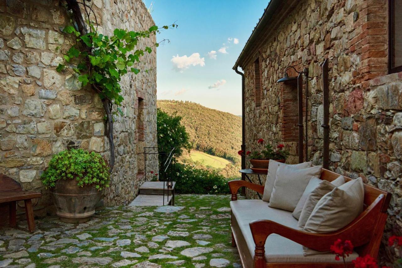 Castello Di Vicarello Villa Sasso d'Ombrone Exterior photo